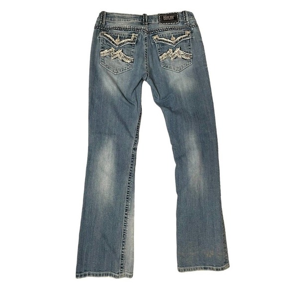 Miss Me EasyBootcut Jeans Size 30 x 33 Mid Rise Y2K Denim Bling Medium Wash - Picture 2 of 9